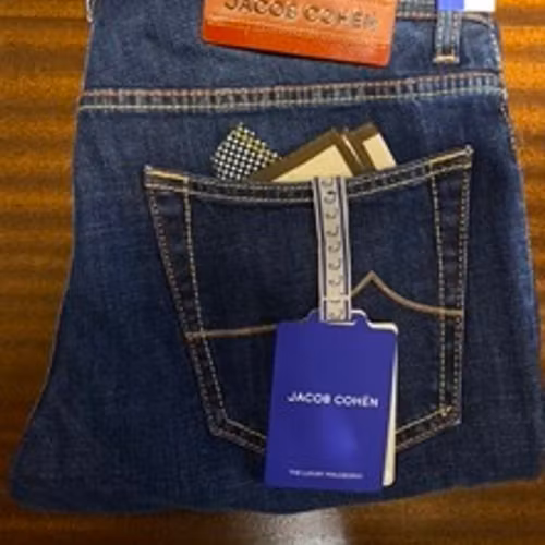 Jacob Cohën - Limited edition slimfit dark blue jeans
