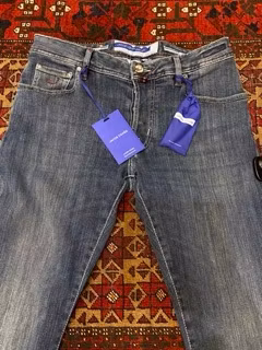 Jacob Cohën - Limited edition slimfit blue jeans