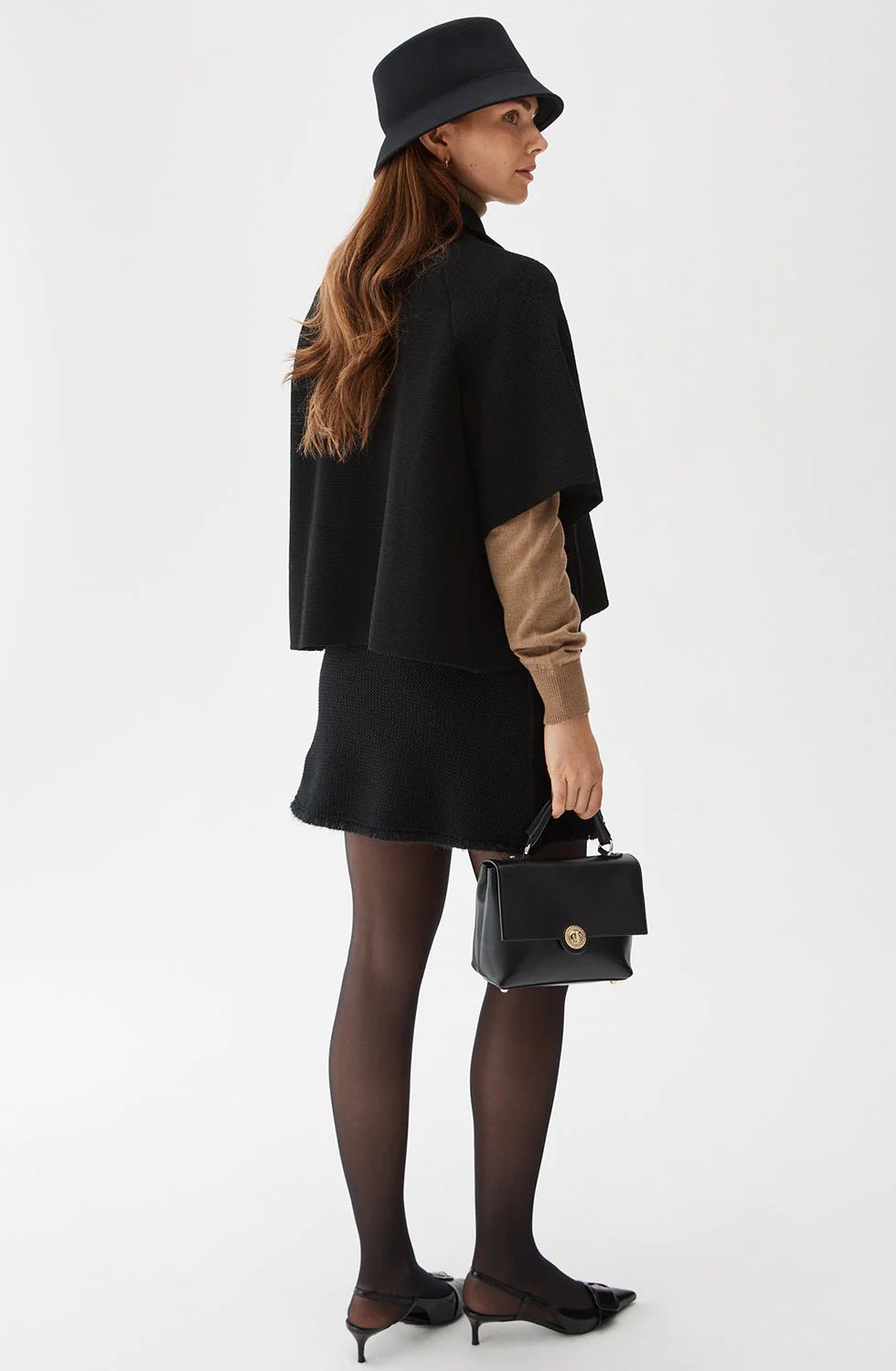 BUSNEL - GERTRUDE CAPE - Black