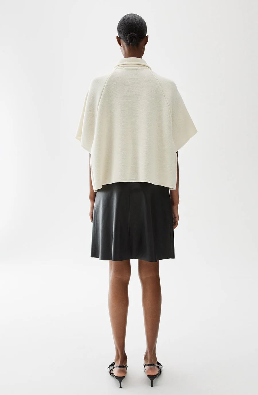 Busnel - GERTRUDE CAPE - ECRU