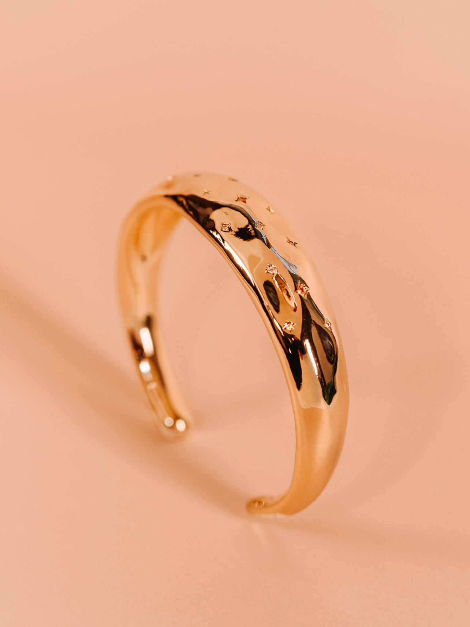 Ylva Li - BERTHA BANGLE BRACELET – GOLD