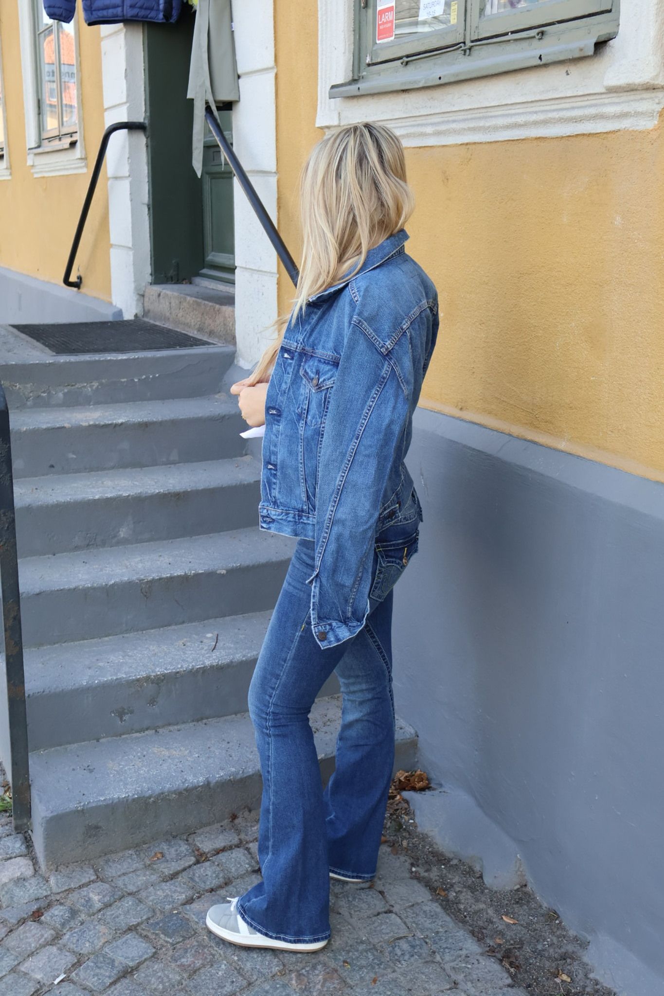 True Religion - Joey low rise flare flap - arabella