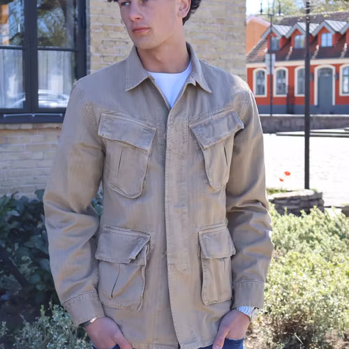 Chesapeakes - Jungle Jacket Intrepid hbt - Sand