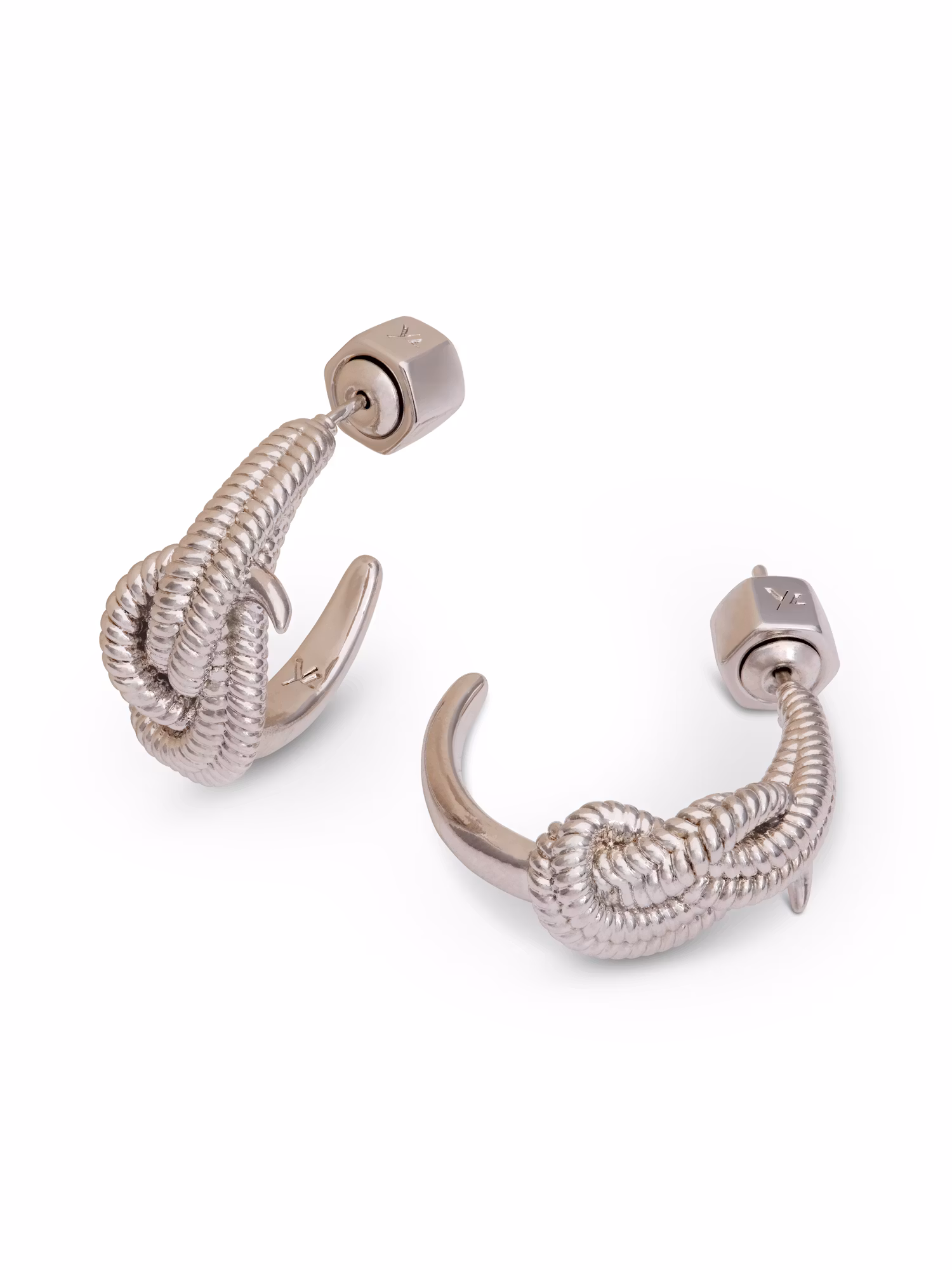 Ylva Li - YVES KNOT EARRINGS – SILVER