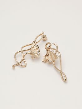Ylva Li - EMBLA LEAF EARRINGS – CRYSTAL (GOLD)