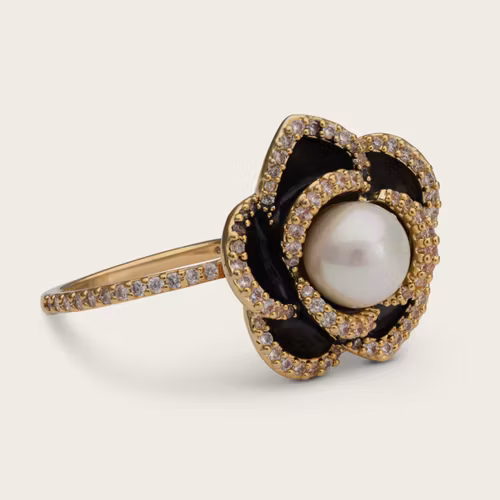Lily and Rose - COCO ROSE RING – JET / IVORY PEARL
