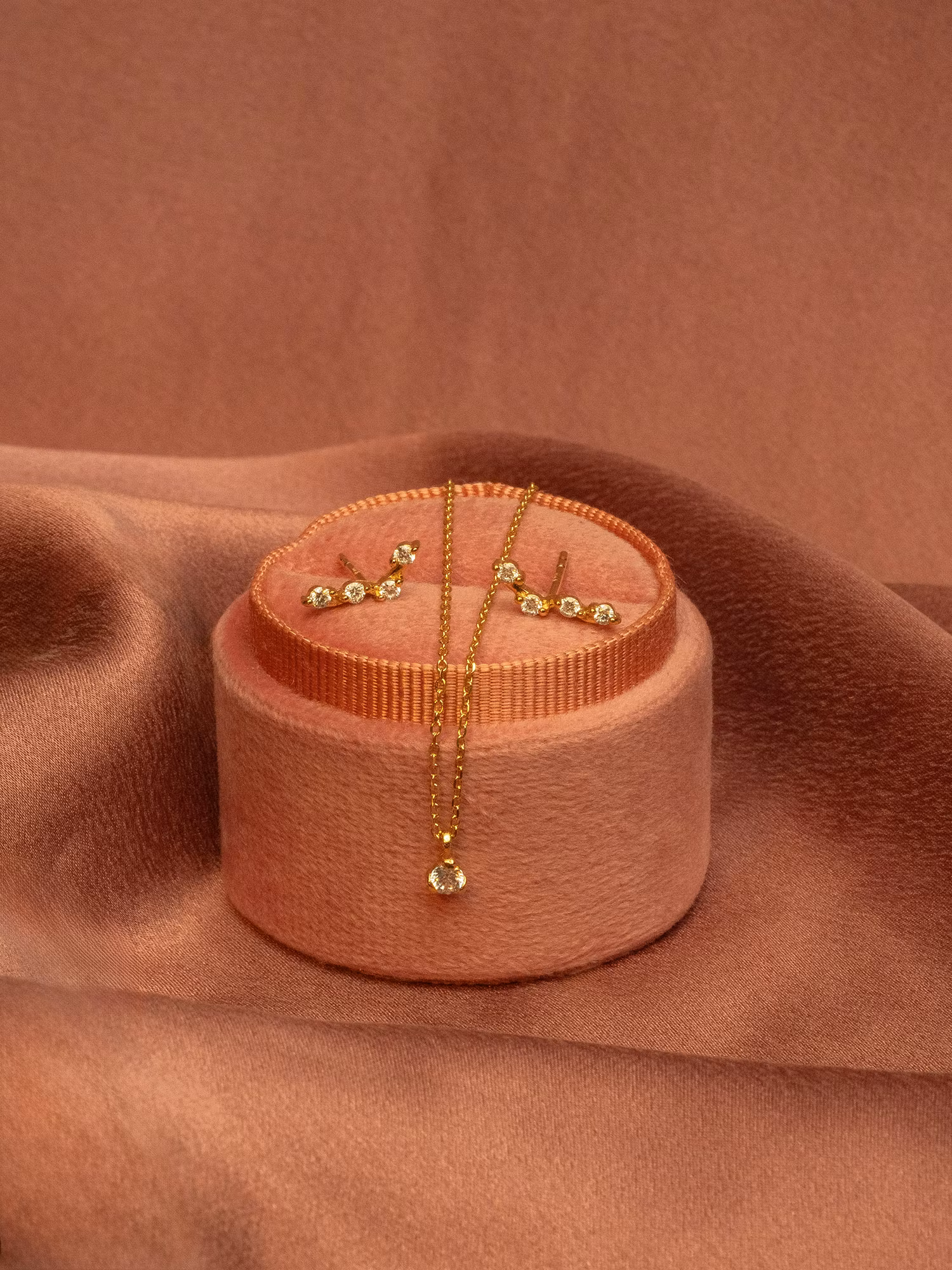 Ylva Li - SIGNATURE DIAMOND NECKLACE – GOLD