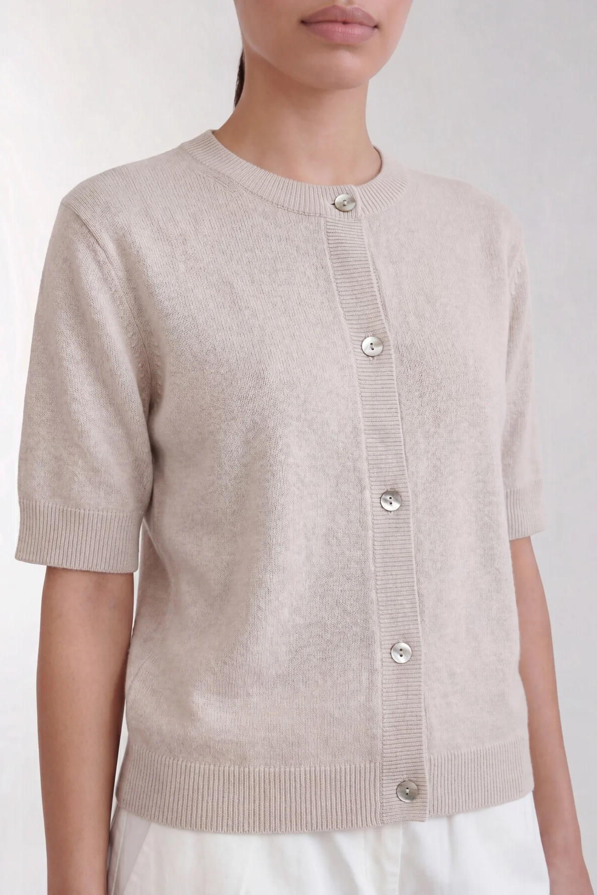 Levete Room - LR-ELOISE 19 Cardigan - Sand