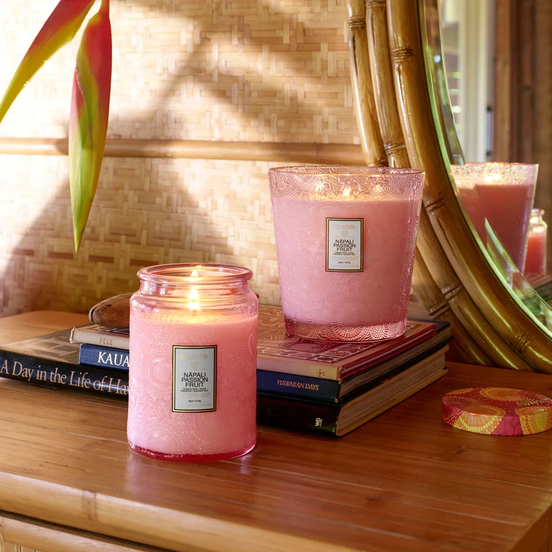Voluspa - NĀPALI PASSION FRUIT - Large Jar Candle