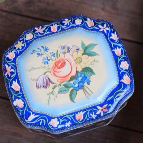 Plåtburk - Blå med Blommor