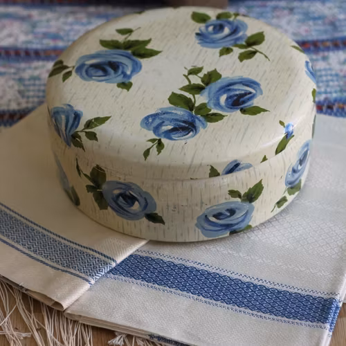 Plåtburk - Vit med Blommor