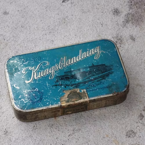 Plåtburk - Turkos Silverfärgad med Motiv