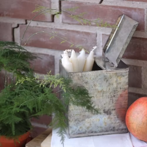 Plåtburk - Omålad Plåtren