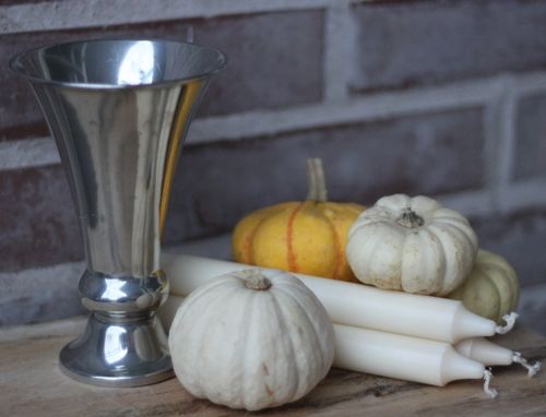 Inredning - Vas Pokal i Metall