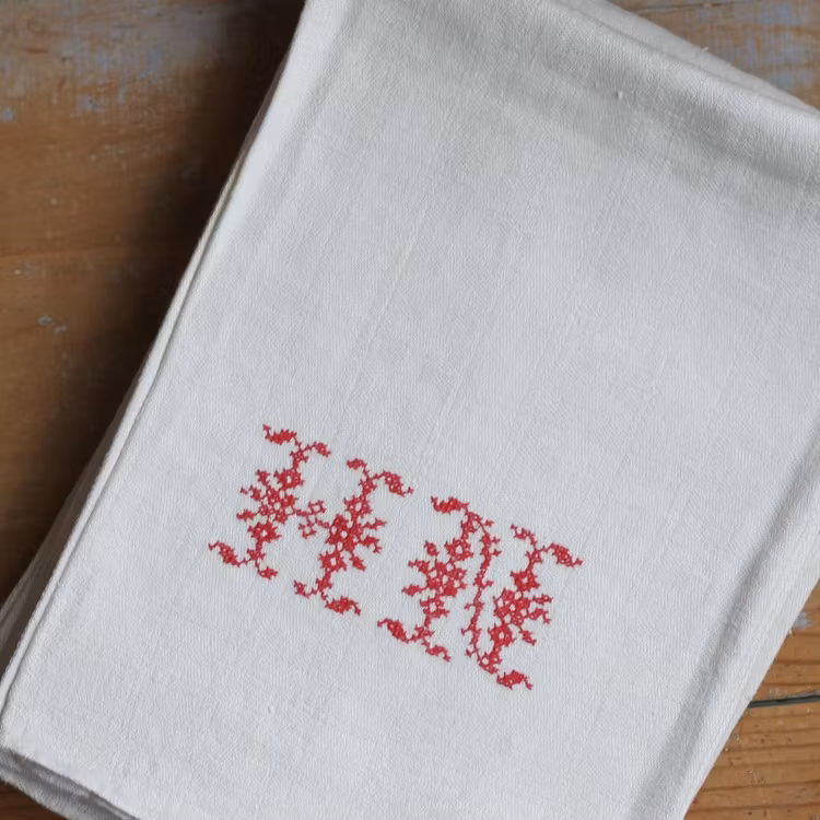Handduk - Linne Monogram HN Röd
