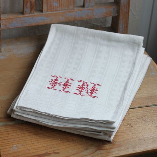 Handduk - Linne Monogram HN Röd