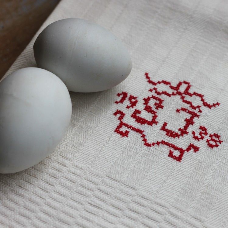 Handduk - Linne Monogram 19 SJ 38 Röd