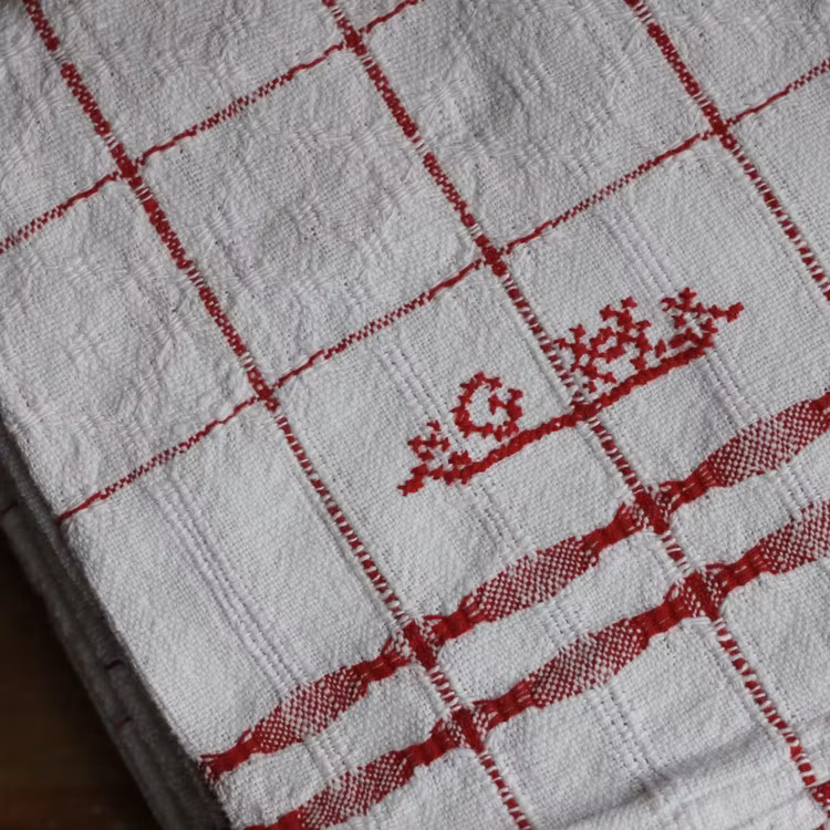 Handduk - Linne Monogram GH Röd