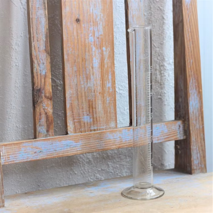 Mätglas - Glas ljust Grå Text