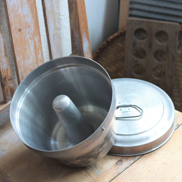 Form - i Metall med Lock