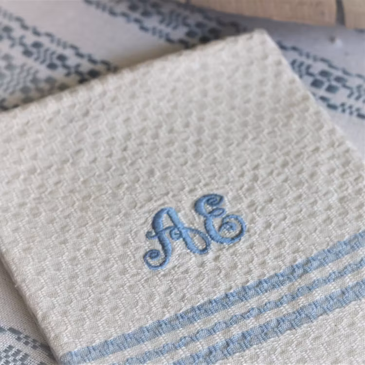 Handduk - Linne Monogram AE Ljusblå Vit