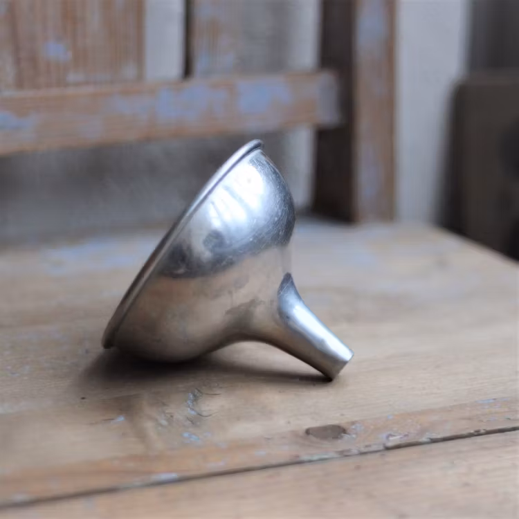 Köksredskap - Tratt i Aluminum