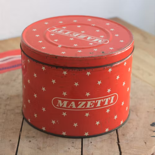 Plåtburk - Röd med Stjärnor