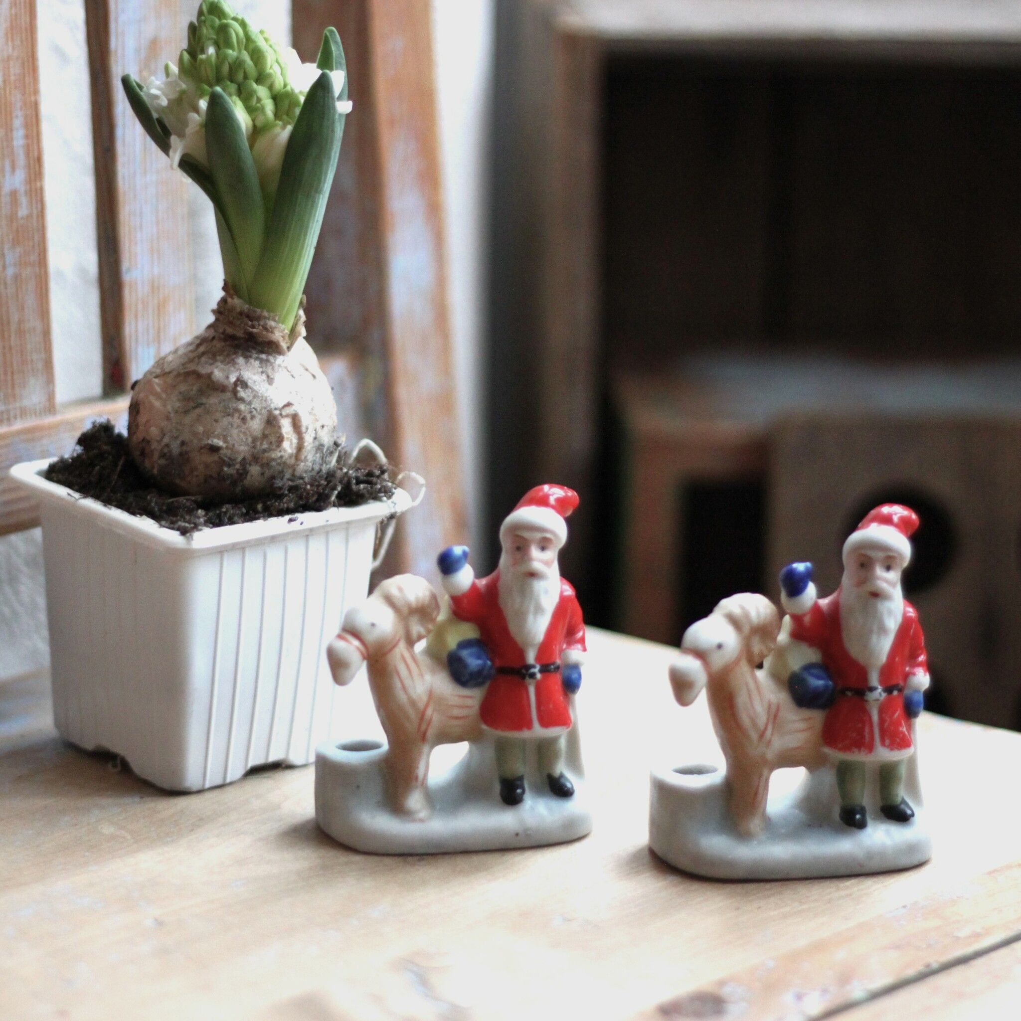 Tomte - Porslinstomte Ljusstake