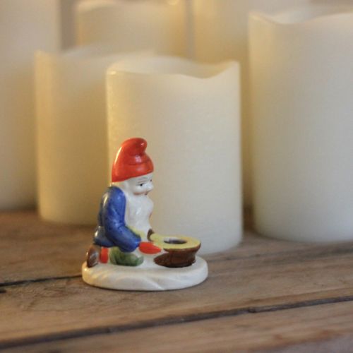 Tomte - Porslinstomte Ljusstake
