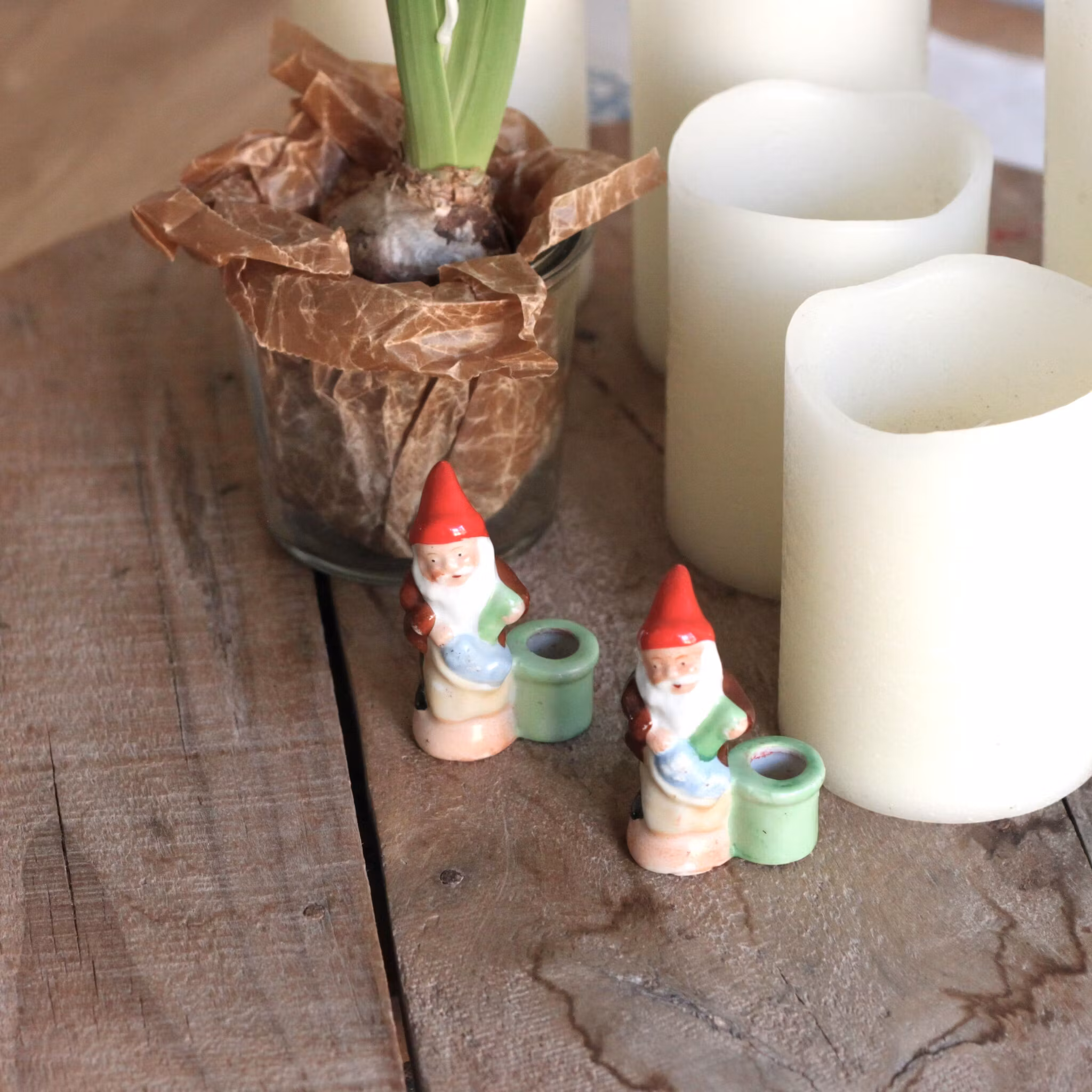 Tomte - Porslinstomte Ljusstake