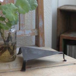 Köksredskap - underlägg svärtad metall