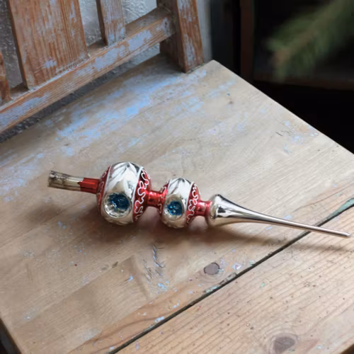 Julgranskulor - Röd, vit, blå och silver