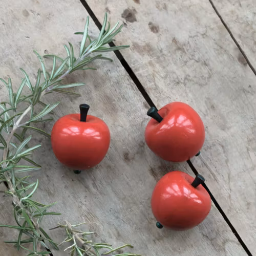 Äpple - rött trä