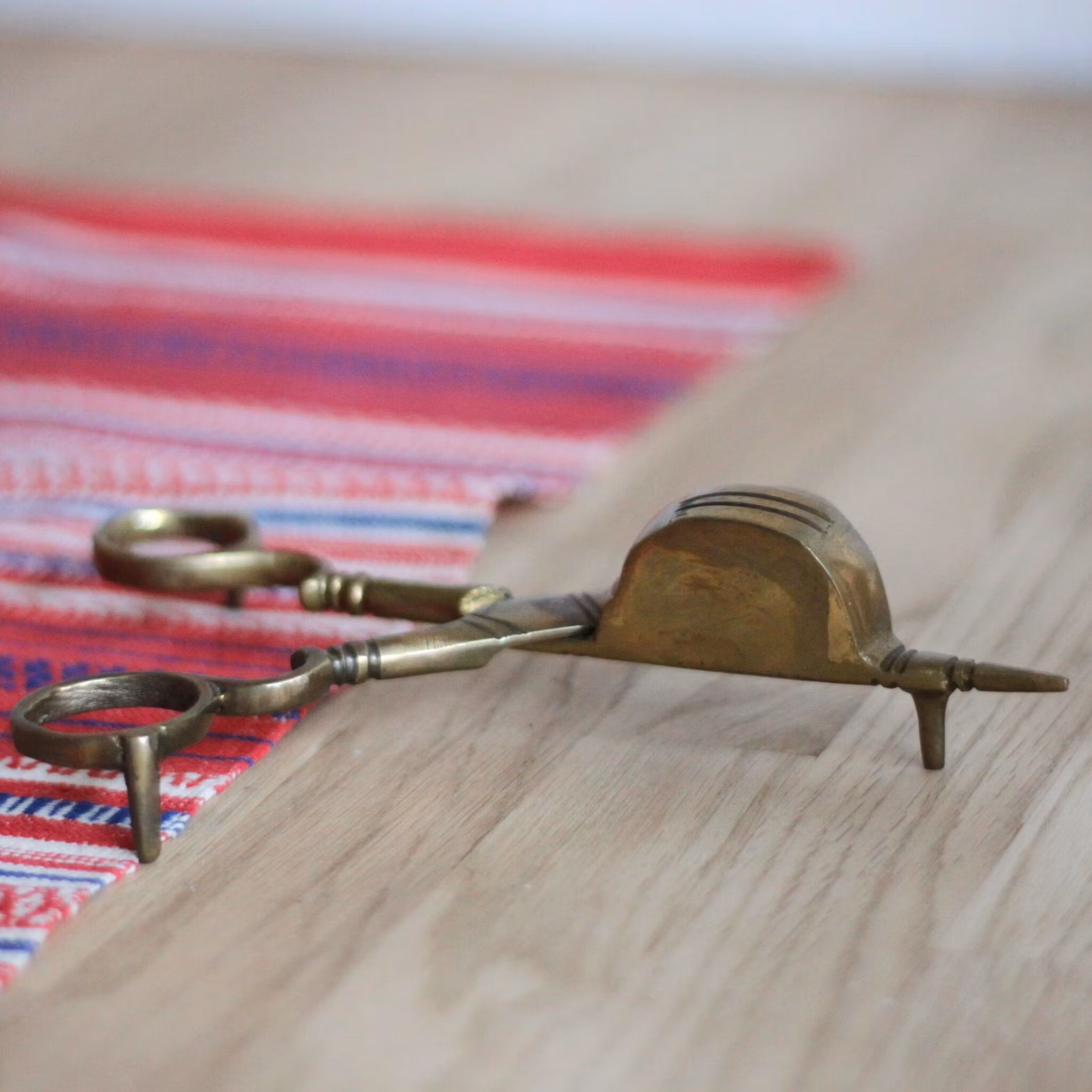 Ljussläckare - Ljussax i mässing