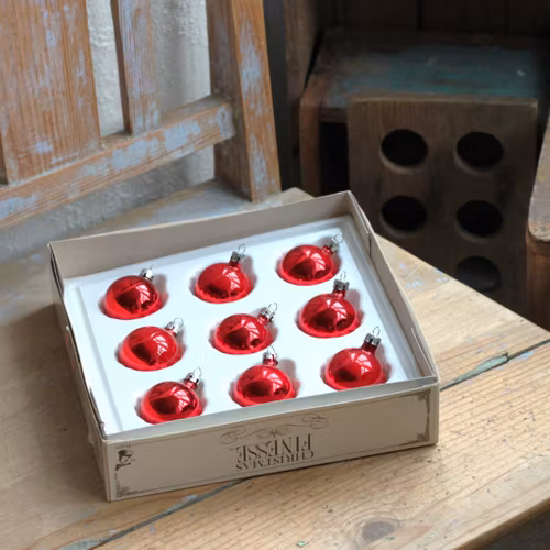 Julgranskulor - kulor röda