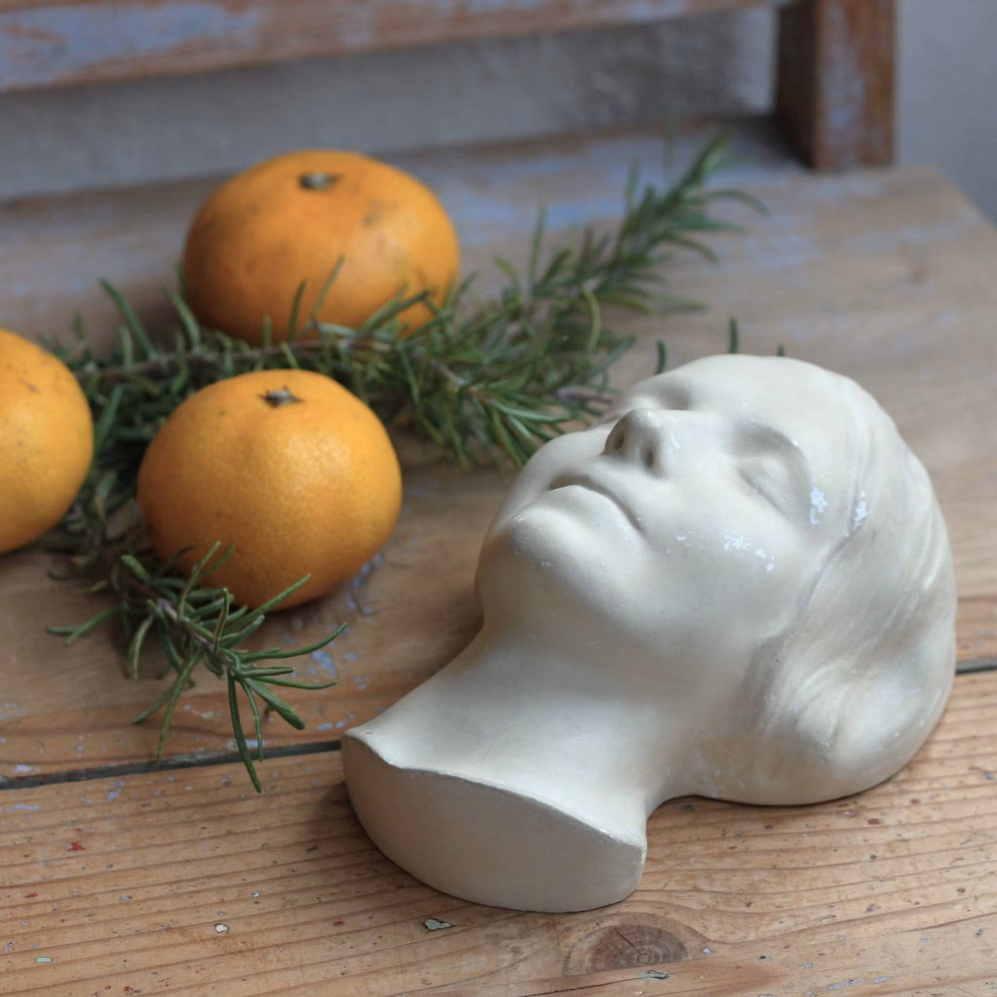 Inredning - Skulptur Vitt kvinnohuvud