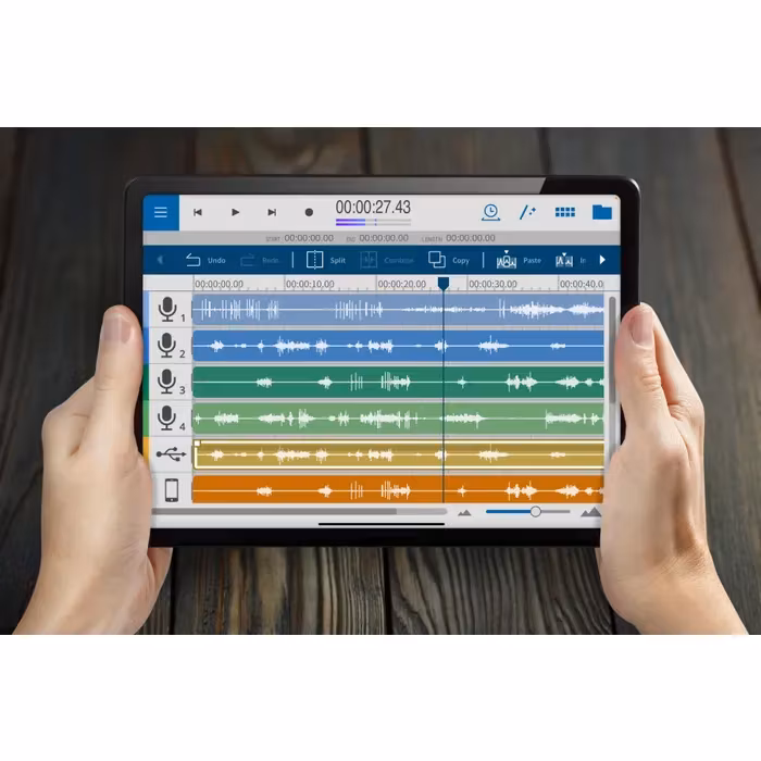 Tascam Mixcast 4 – Professionell Podcast Mixer & USB Audio Interface för enkel premiumproduktion