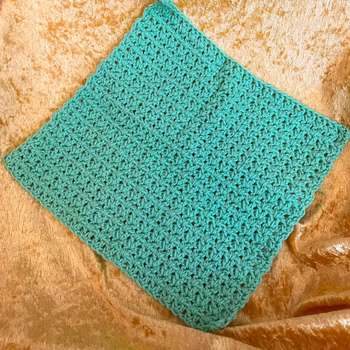 Virkad disktrasa ljusgrön v-stitch