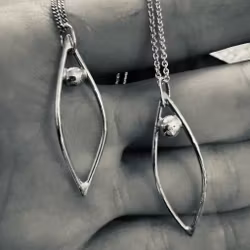 Pussy Power-Halsband