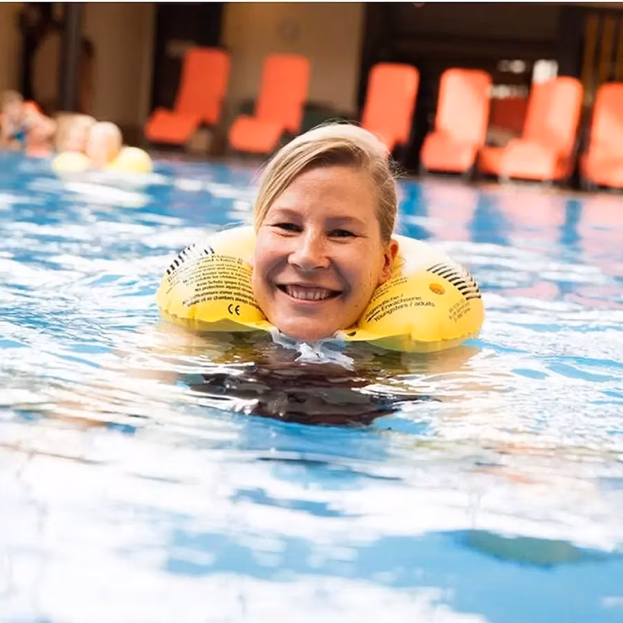 Simkrage Schwimmi