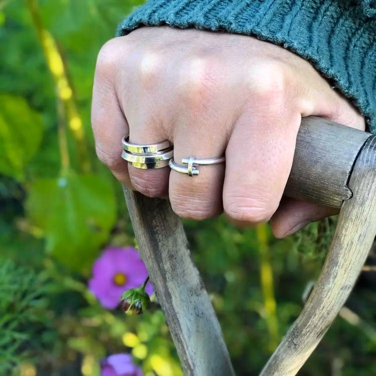 Ring Wrap Around Hamrad