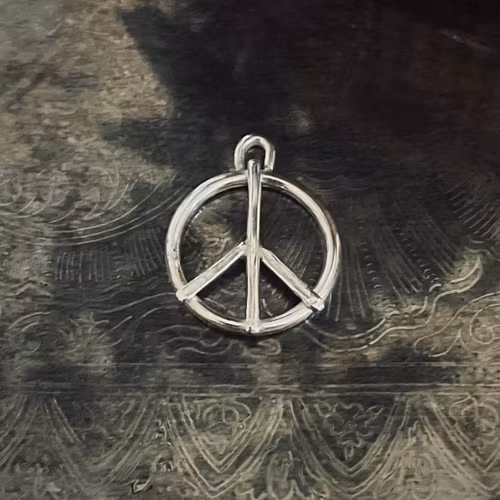 Hänge Peace
