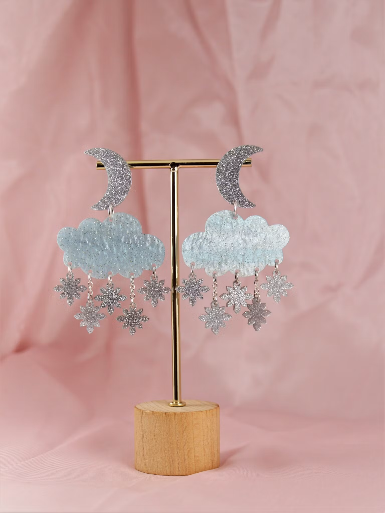 SAMPLE Snömoln Vinternatt