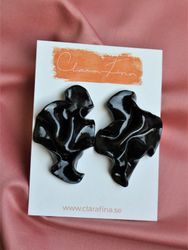 Satin Svart