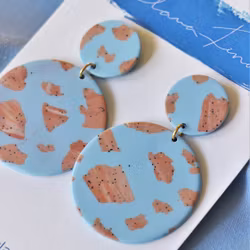 Dubbelprick blå terrazzo