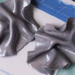 Satin holografiskt silverglitter