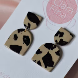 Hedvig S beige och svart