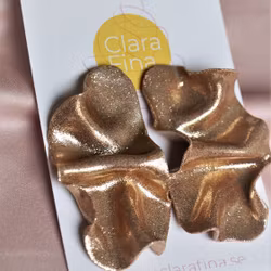 Satin M guldglitter