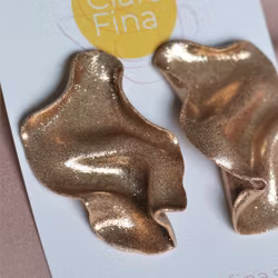 Satin S guldglitter