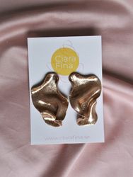 Satin S guldglitter